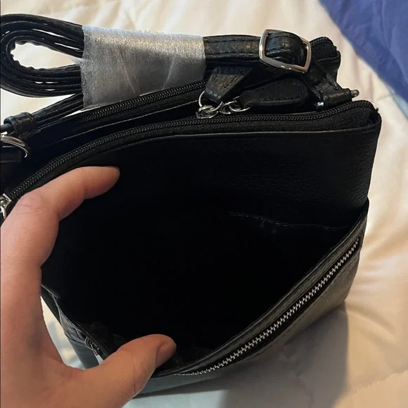 Giani Bernini Leather Crossbody Bag - Picture 7 of 12